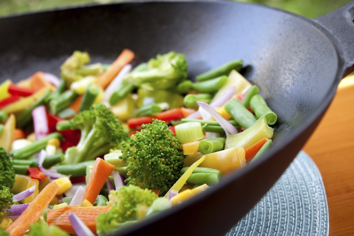 【水煮怕流失養分？記住這些方式，能讓蔬菜保留更多營養！】